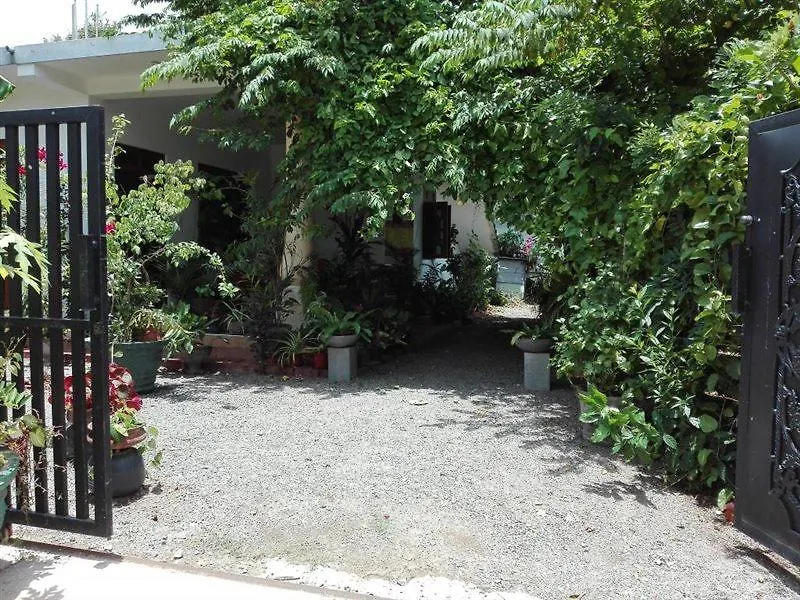 Villa Extra Negombo